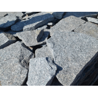 PEDRA MADEIRA CINZA ABERTA RACHADA